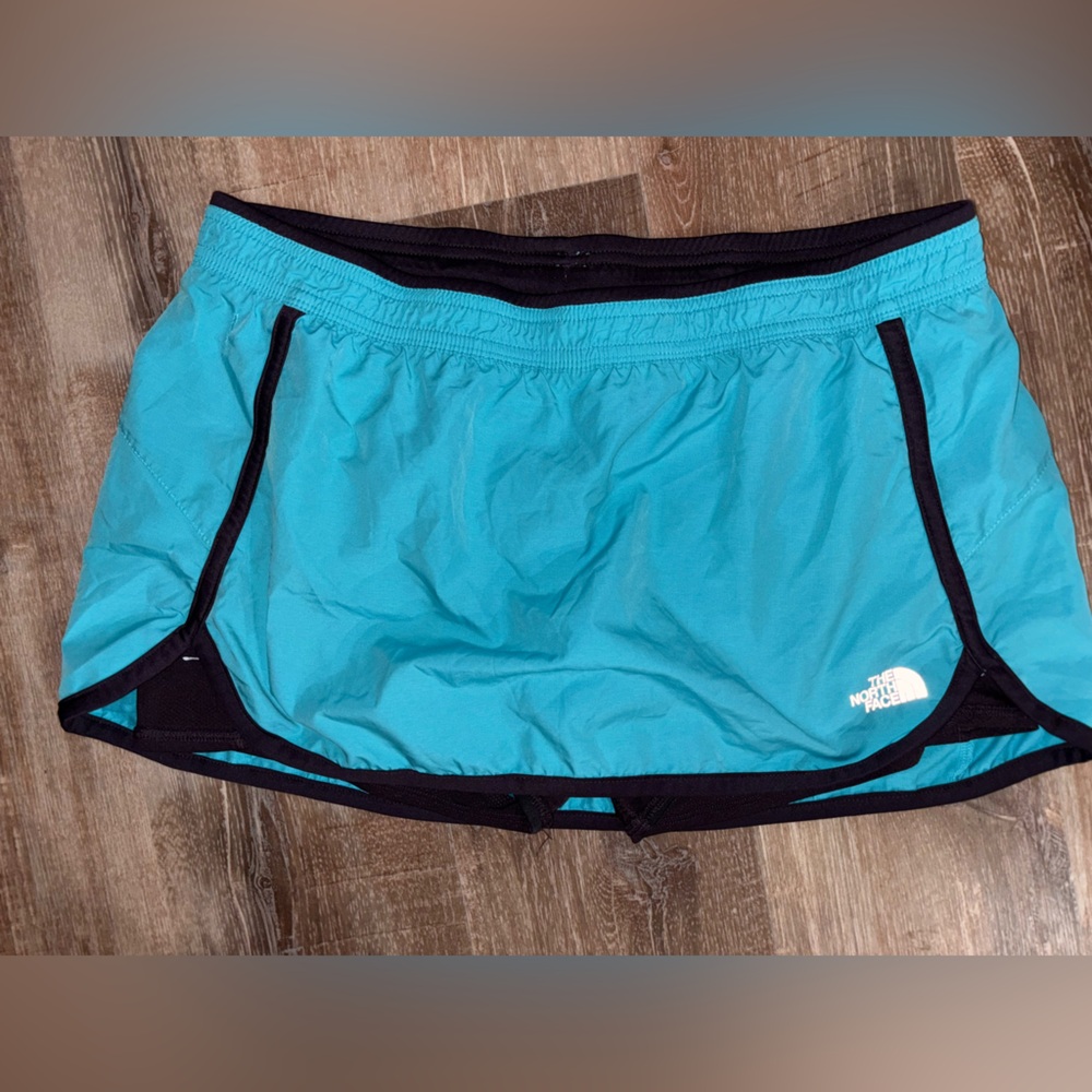 The North Face Aqua Performance Running Skort with Black Accents